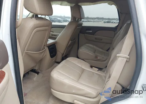 2008 GMC Yukon Slt z USA, uszkodzony, nr VIN 1GKFC13088J173052